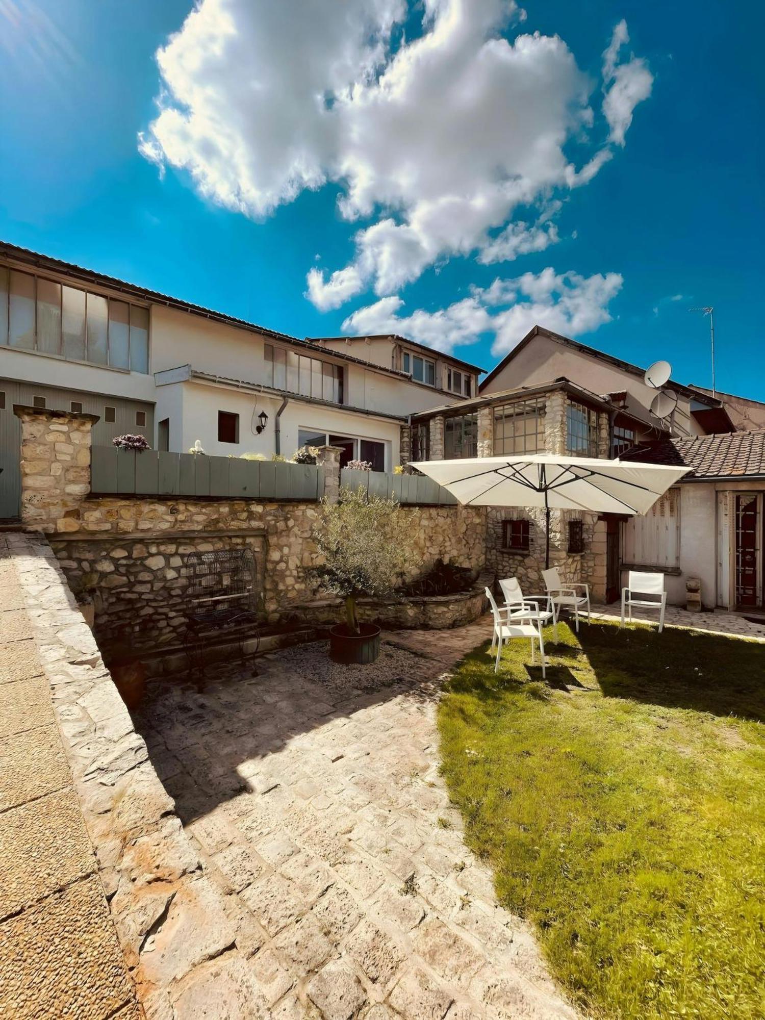 Magnifique Maison Dartiste La Maison Aerts Reims Exterior foto